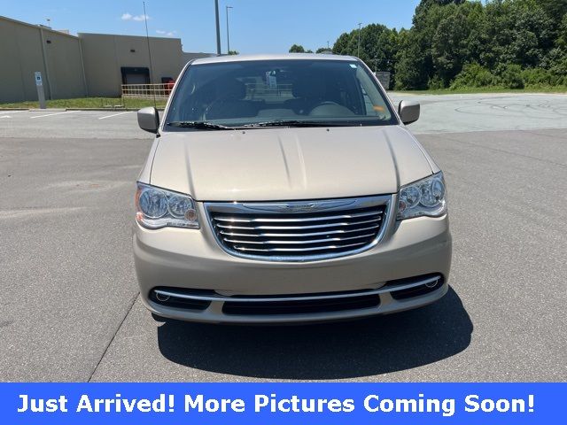 2015 Chrysler Town & Country Touring