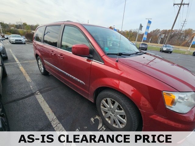 2015 Chrysler Town & Country Touring