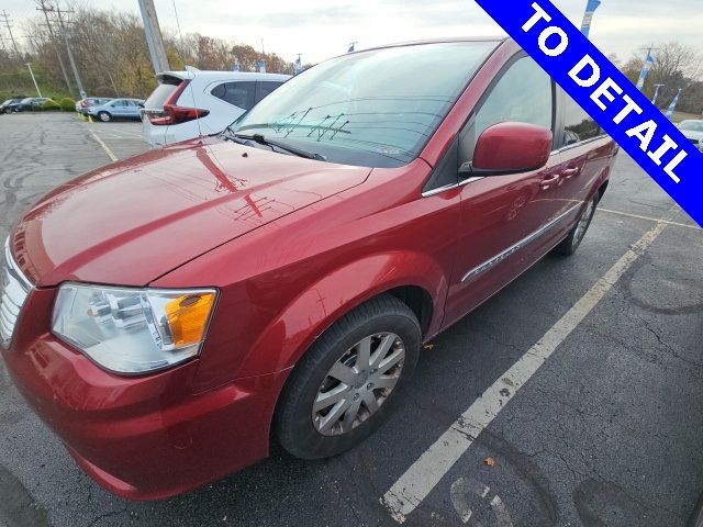 2015 Chrysler Town & Country Touring