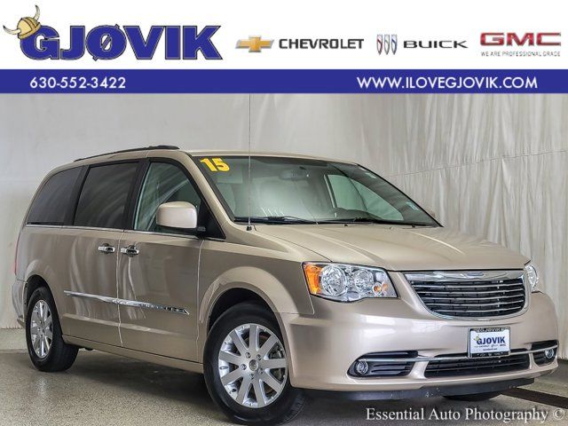 2015 Chrysler Town & Country Touring