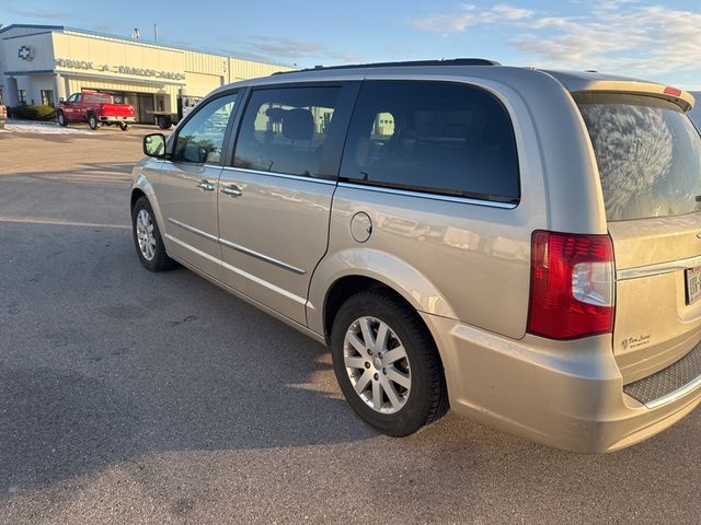 2015 Chrysler Town & Country Touring