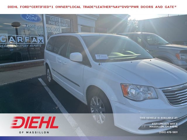 2015 Chrysler Town & Country Touring