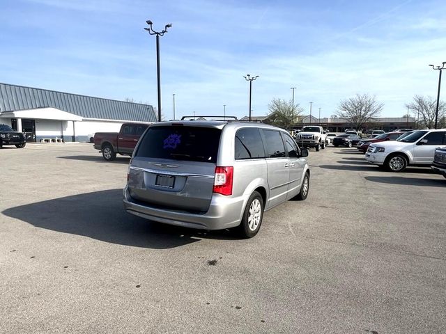 2015 Chrysler Town & Country Touring