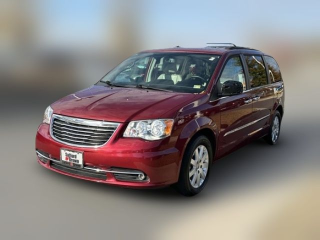 2015 Chrysler Town & Country Touring