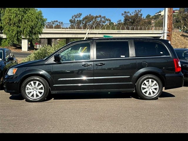 2015 Chrysler Town & Country Touring