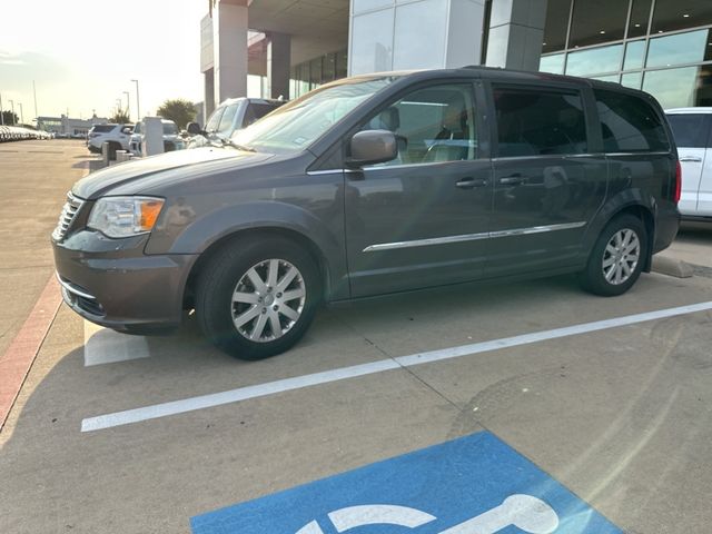 2015 Chrysler Town & Country Touring