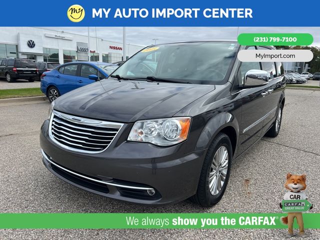 2015 Chrysler Town & Country Touring-L