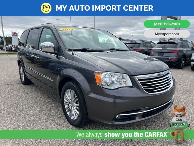 2015 Chrysler Town & Country Touring-L