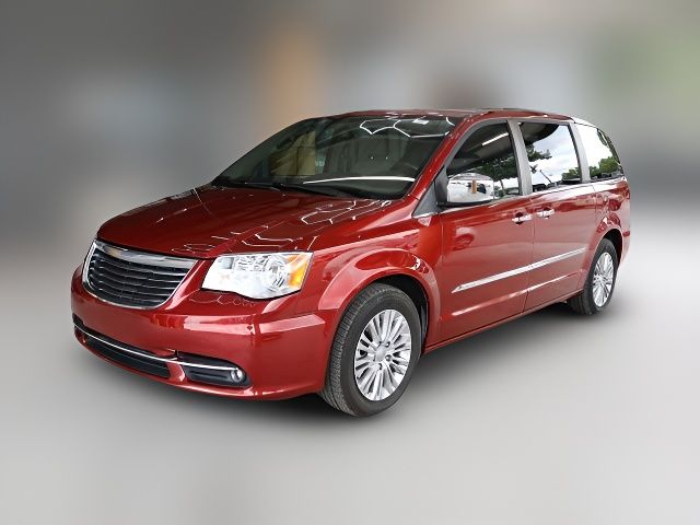 2015 Chrysler Town & Country Touring-L