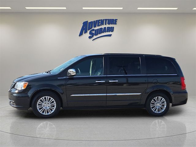 2015 Chrysler Town & Country Touring-L