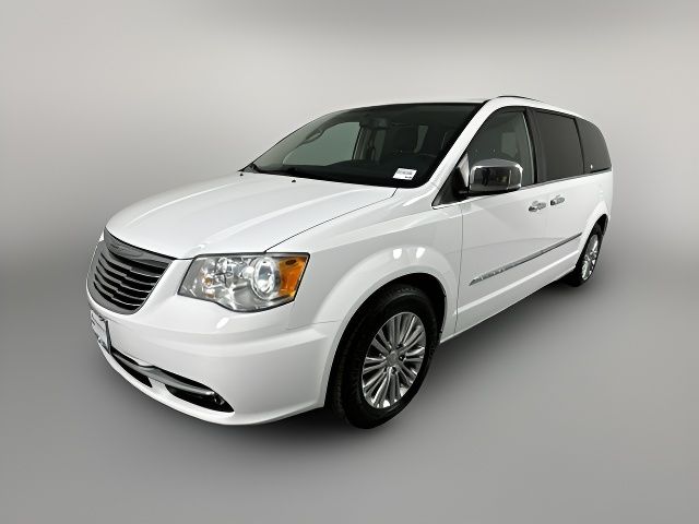 2015 Chrysler Town & Country Touring-L