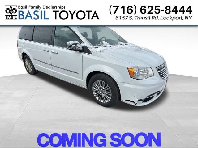 2015 Chrysler Town & Country Touring-L