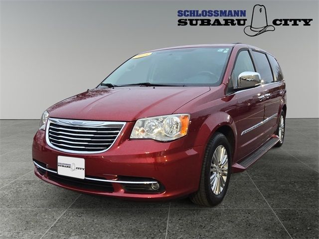 2015 Chrysler Town & Country Touring-L