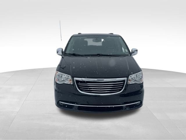 2015 Chrysler Town & Country Touring-L