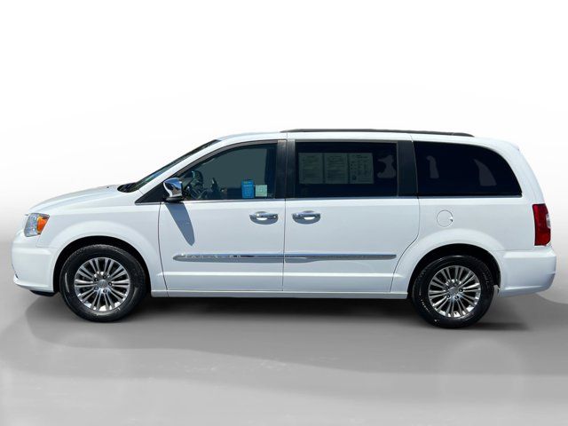 2015 Chrysler Town & Country Touring-L