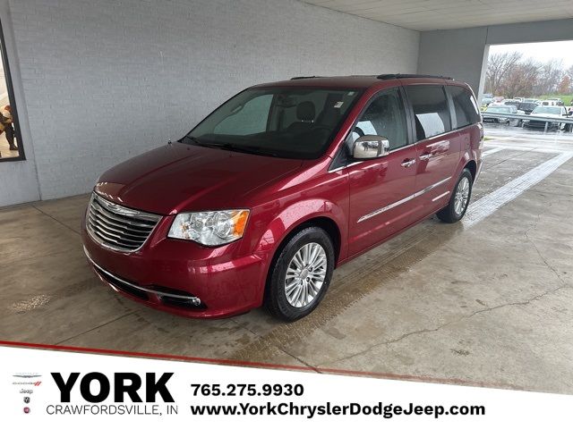 2015 Chrysler Town & Country Touring-L