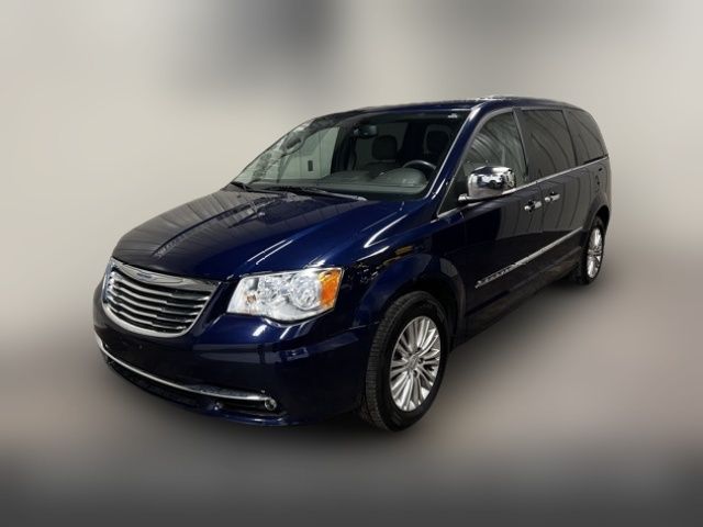 2015 Chrysler Town & Country Touring-L