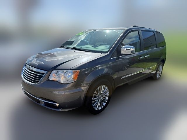 2015 Chrysler Town & Country Touring-L
