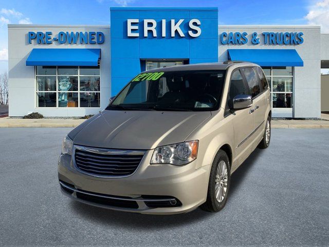 2015 Chrysler Town & Country Touring-L