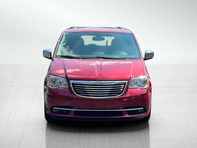2015 Chrysler Town & Country Touring-L