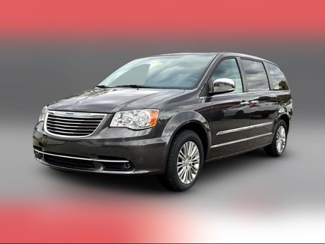 2015 Chrysler Town & Country Touring-L