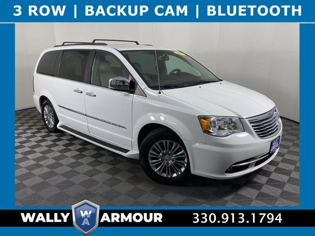 2015 Chrysler Town & Country Touring-L