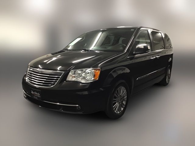 2015 Chrysler Town & Country Touring-L