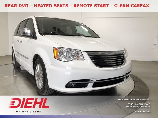 2015 Chrysler Town & Country Touring-L