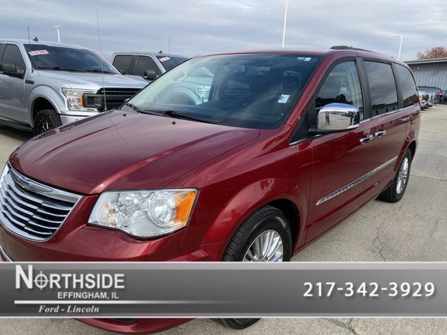 2015 Chrysler Town & Country Touring-L