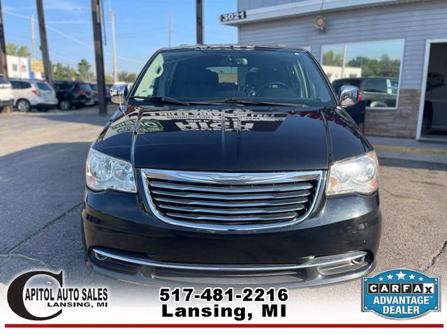 2015 Chrysler Town & Country Touring