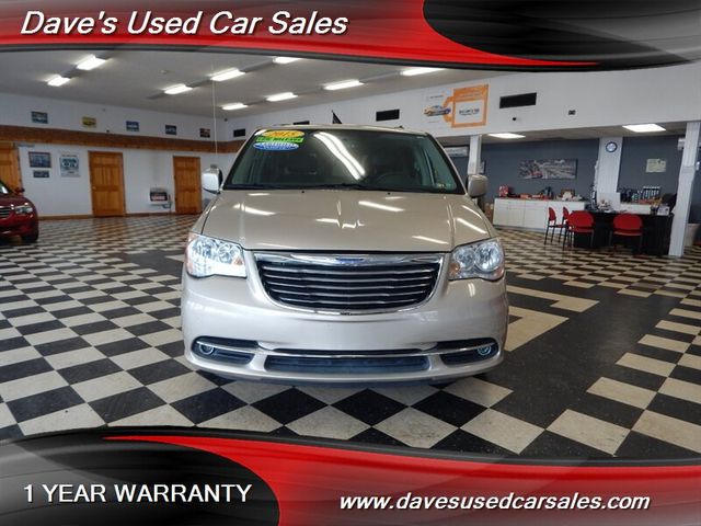 2015 Chrysler Town & Country Touring