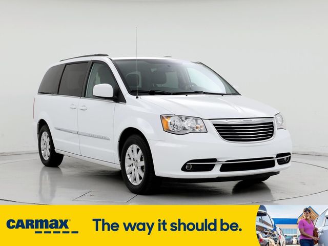 2015 Chrysler Town & Country Touring