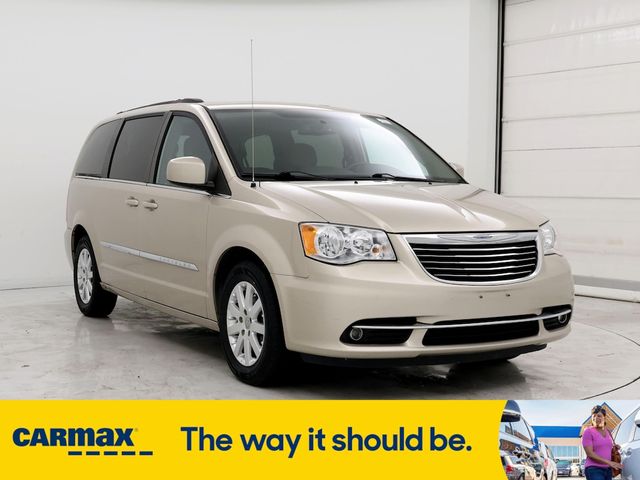 2015 Chrysler Town & Country Touring