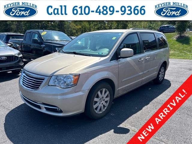 2015 Chrysler Town & Country Touring