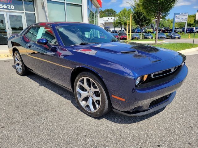 2015 Dodge Challenger SXT Plus