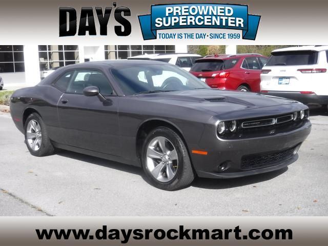 2015 Dodge Challenger SXT