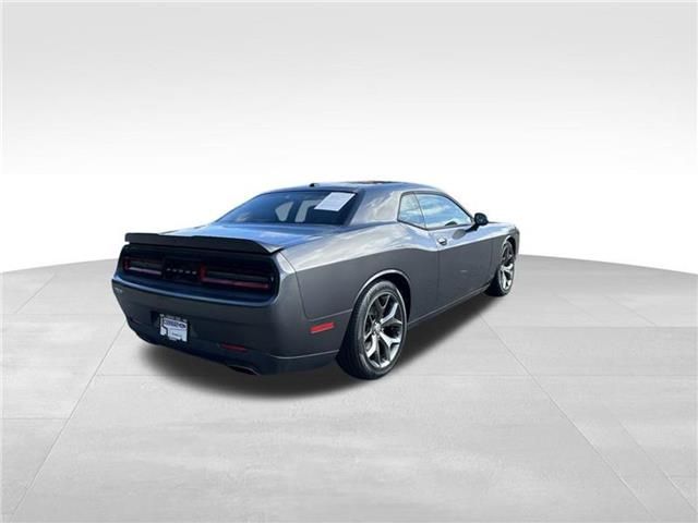 2015 Dodge Challenger SXT