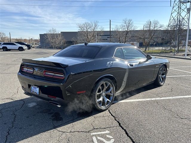 2015 Dodge Challenger R/T Plus