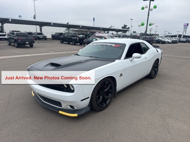 2015 Dodge Challenger R/T Plus