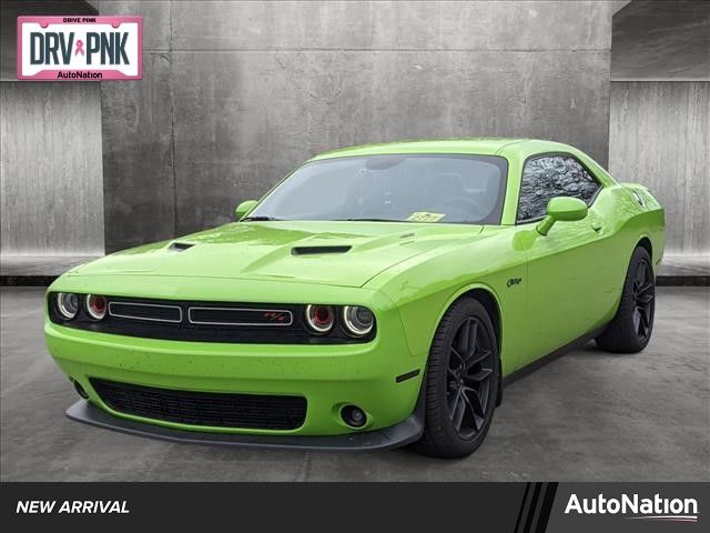 2015 Dodge Challenger R/T Plus