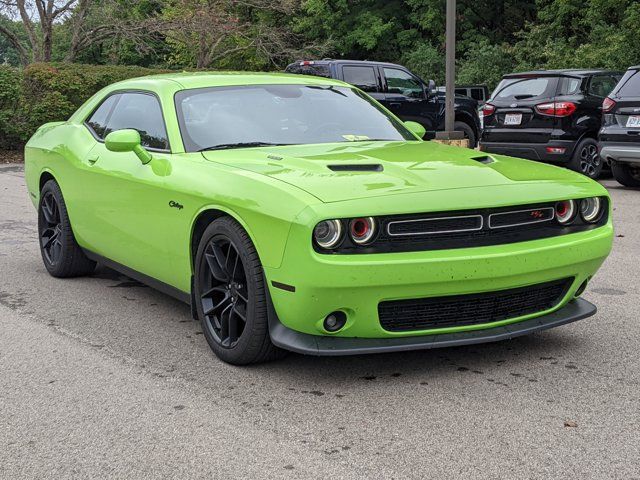 2015 Dodge Challenger R/T Plus