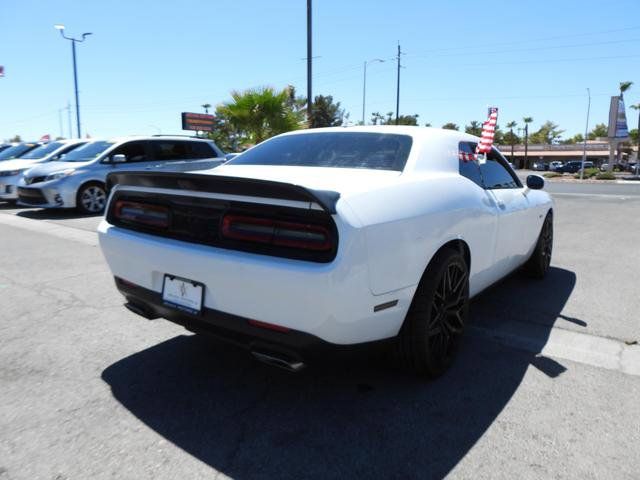 2015 Dodge Challenger R/T Plus