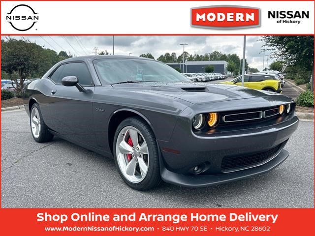 2015 Dodge Challenger R/T Plus