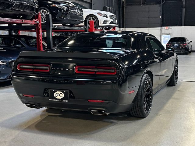 2015 Dodge Challenger R/T Plus Shaker