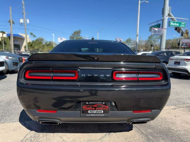 2015 Dodge Challenger R/T Plus
