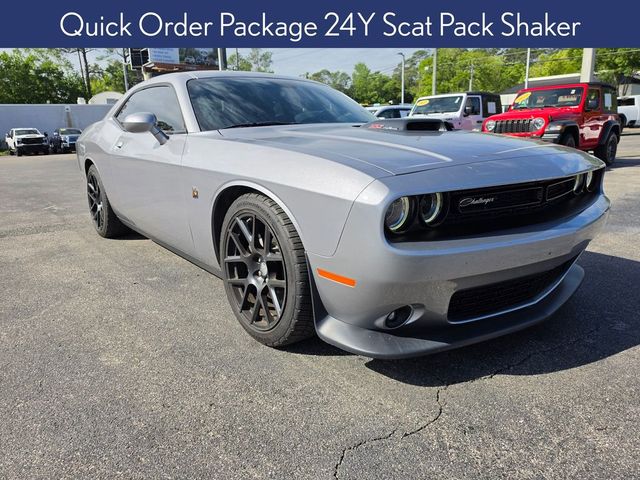 2015 Dodge Challenger R/T Scat Pack Shaker
