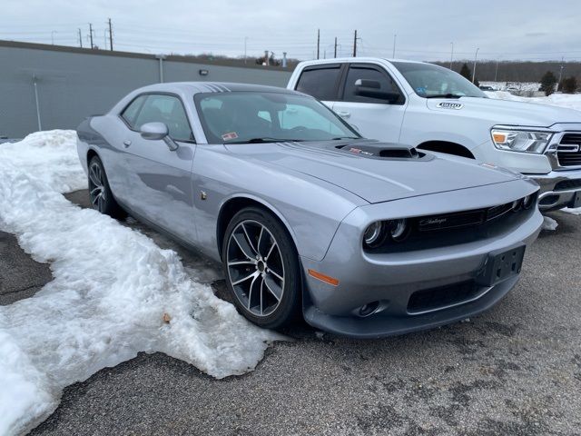 2015 Dodge Challenger R/T Scat Pack Shaker