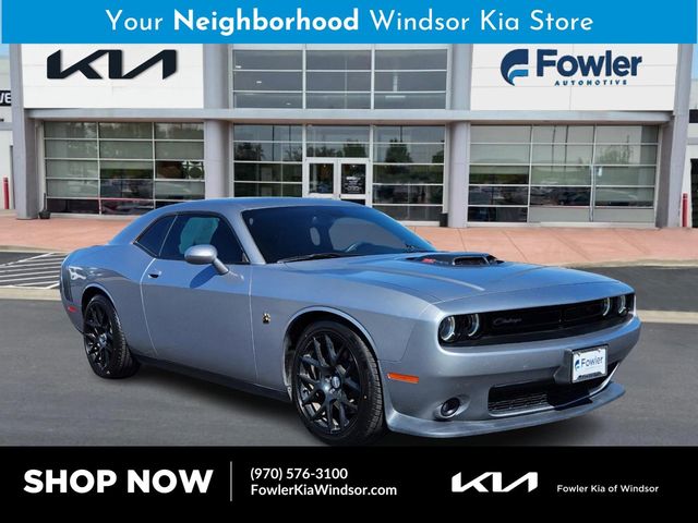 2015 Dodge Challenger R/T Scat Pack Shaker