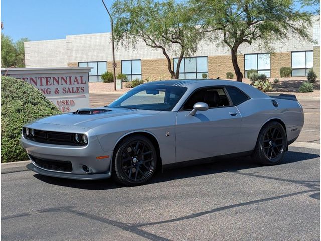 2015 Dodge Challenger R/T Scat Pack Shaker