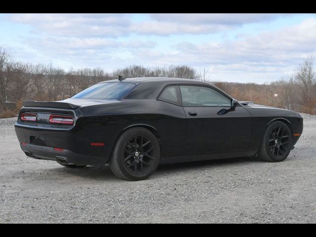 2015 Dodge Challenger R/T Shaker